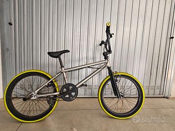 Bicicletta BMX bambino