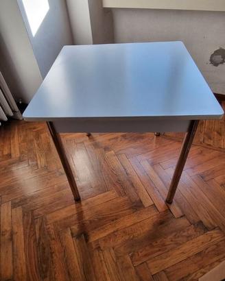 Tavolo bianco in formica 80x80x78