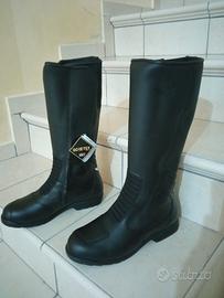 Nuovi Stivali da motociclista