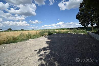 Villa di 600 m² con 5 locali a Guastalla