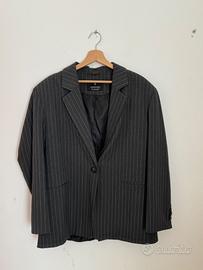 Blazer gessato con spalline Stradivarius EU 40