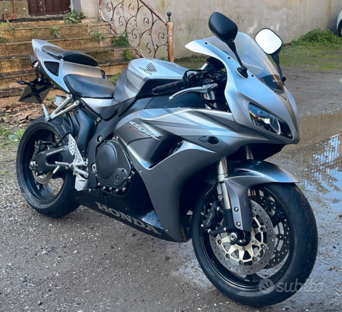 Honda CBR 1000 RR - Moto e Scooter In vendita a Napoli