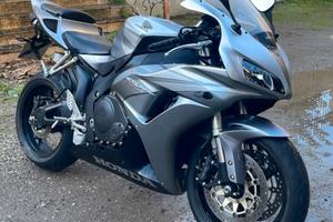 Honda CBR 1000 RR