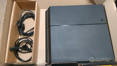 PS4 + 2 GIOCHI 