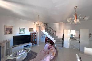 Via Fortore - Anno 2008 duplex di 115mq con box