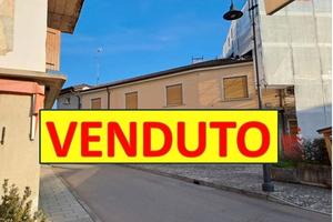 Aiello intero stabile