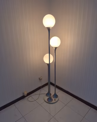 Lampada da terra vintage anni 60/70 a 3 luci