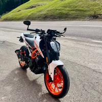 KTM Duke 390