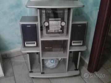 Stereo con porta stereo