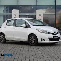 Toyota Yaris 1.3 5 porte Lounge Multidrive