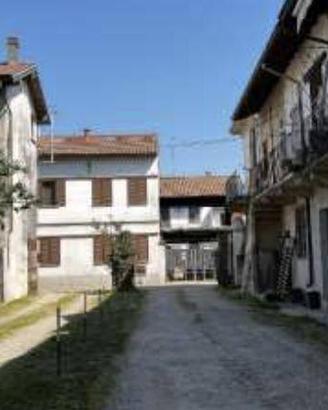 Immobile in asta di 229 m² con 4 locali a Cassolno