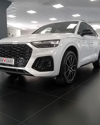 Audi Q5 40 TDI 204 CV quattro S tronic Identity Bl