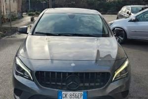 MERCEDES CLA 200 D