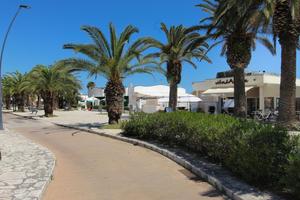 3 LOCALI A SAN BENEDETTO DEL TRONTO