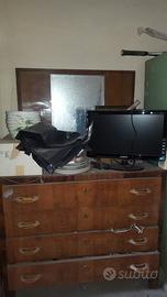 armadio e cassettiera con specchio anni 40