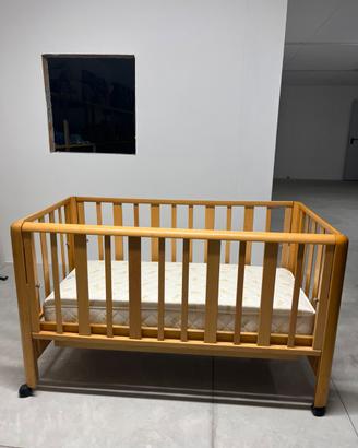 Lettino per bambini completo di materassino