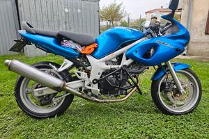 Suzuki SV650s 1999 carburatori