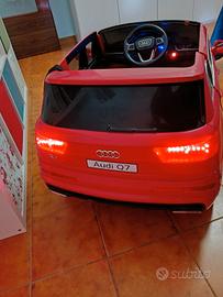 audi Q7 per bambini