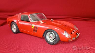 Ferrari 250 GTO scala 1:18