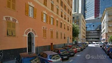 Genova - Foce, 4 camere, balcone 1000€ brevi perio