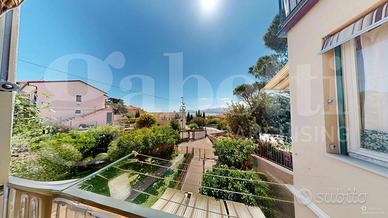 Appartamento Finale Ligure [Cod. rif 143VRG]
