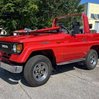 TOYOTA Land Cruiser LJ 70 2.4td cabrio [Restaura