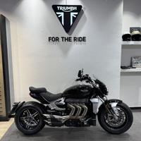 TRIUMPH Rocket 3 GT .