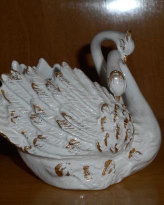 Bacio cigni Portagioie Capodimonte Ceramica