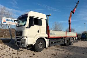 MAN TGA 26.480 con gru Fassi 3 assi