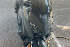 Tmax 560