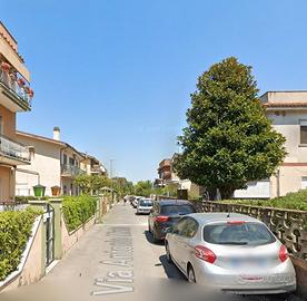 Ostia accogliente bilocale