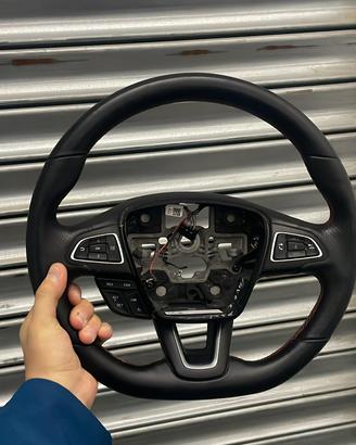 Volante st line ford comandi al volante