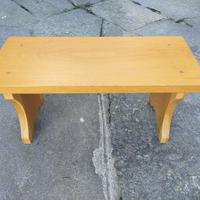 sgabello legno nuovo 