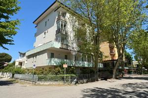 3 LOCALI A CESENATICO