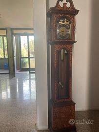 orologio a pendolo