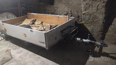 Carrello rimorchio auto