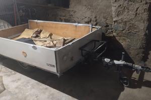Carrello rimorchio auto