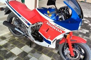 Honda VF 500 FII anno 1985