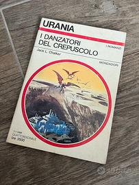 Crociera nell’infinito A. E. Van Vogt Urania 1979