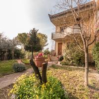 Villetta a schiera con giardino