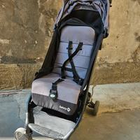 Passeggino Safety 1st leggero e richiudibile
