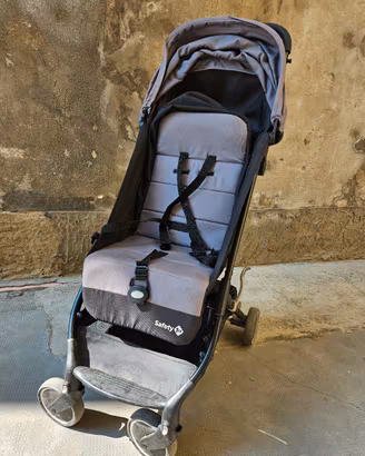Passeggino Safety 1st leggero e richiudibile