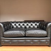 Divano di Poltrona Frau Chester in pelle