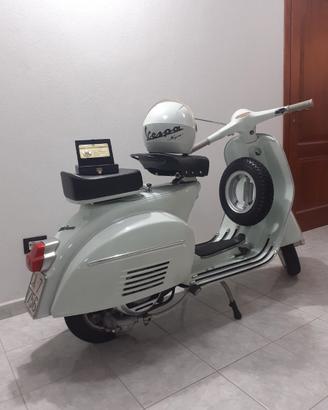 Vespa Super 125 anno 1966. FMI targa ORO.