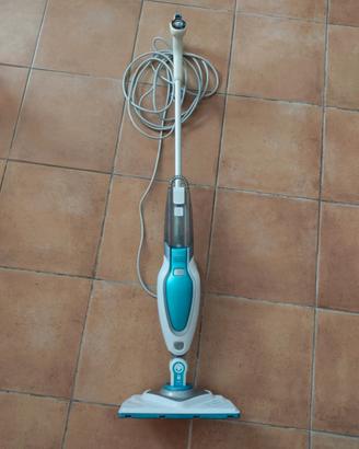 Lavapavimenti a vapore Black Decker 