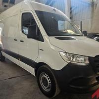Mercedes-Benz eSprinter furgone 41kWh 3 batt....