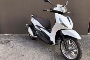 Piaggio Beverly 300 s