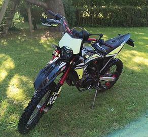 moto Fantic 125 