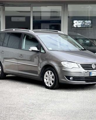 Volkswagen Touran 1.4 Benzina 170CV Automatica 7 P