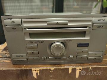Radio FORD con codici